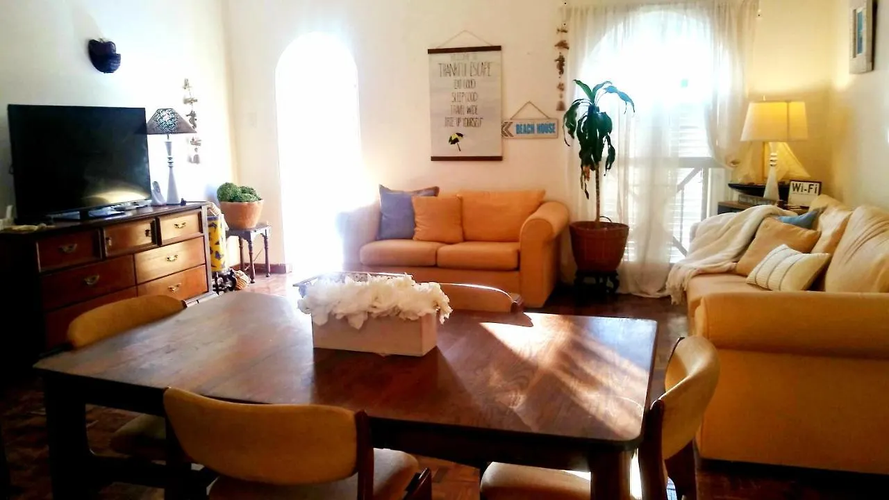 Amazing Location! Walk To Town, Beach & Dinner - Payment Required To Reserve Ocho Rios 0*,  Jamaica